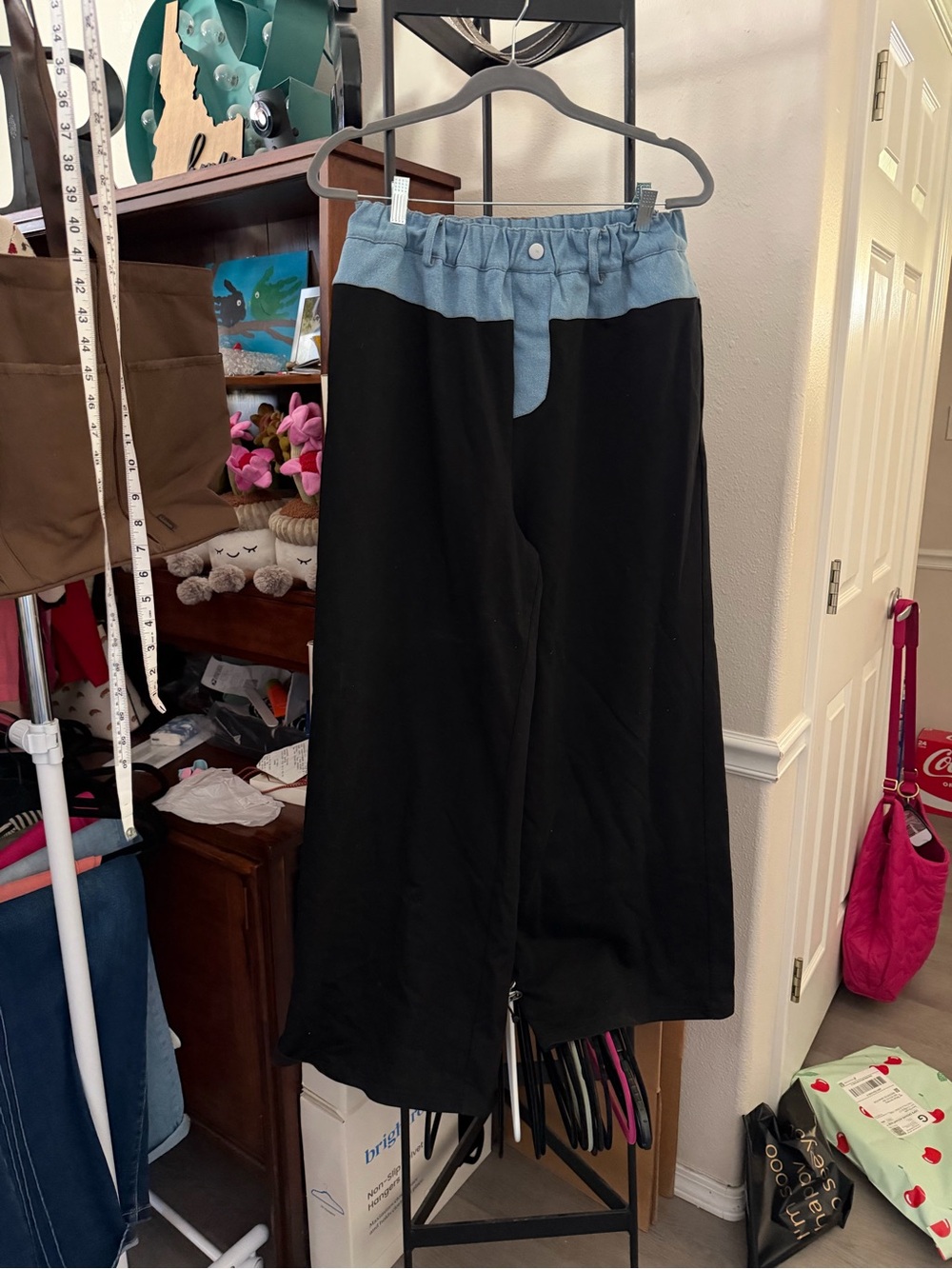 Wide-Leg Casual Pull-On Pants with Two-Tone Waistband - Black/Light Blue